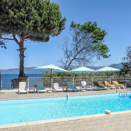Appartamento Apartment Punta Paliagi.3 *